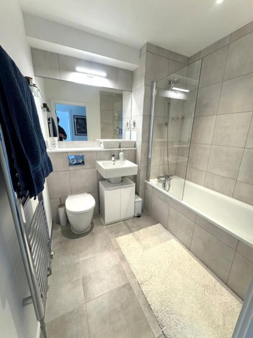 High-spec 1x Large Bedroom Appartamento Londra