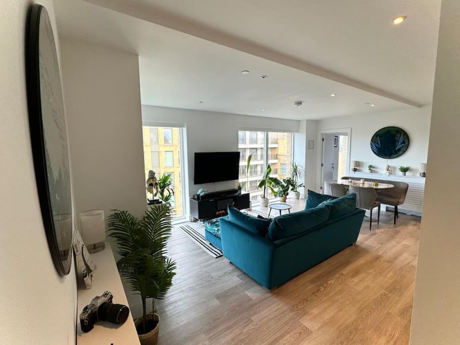 High-spec 1x Large Bedroom Appartamento *