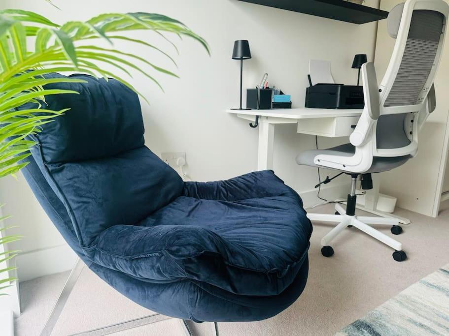 High-spec 1x Large Bedroom Appartamento