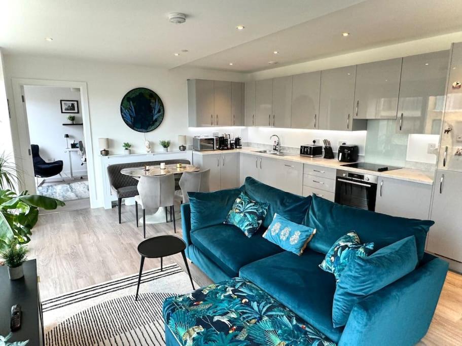 High-spec 1x Large Bedroom Apartment *